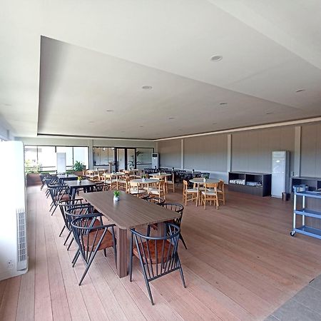 Onyx Hotel & Villa Tanjunguban Bagian luar foto